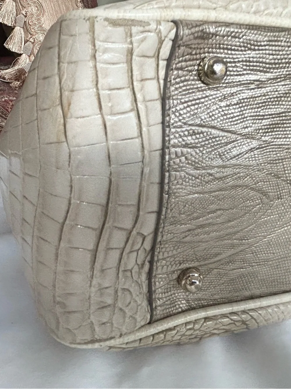 Brahmin Ruby Melbourne Satchel in EUC